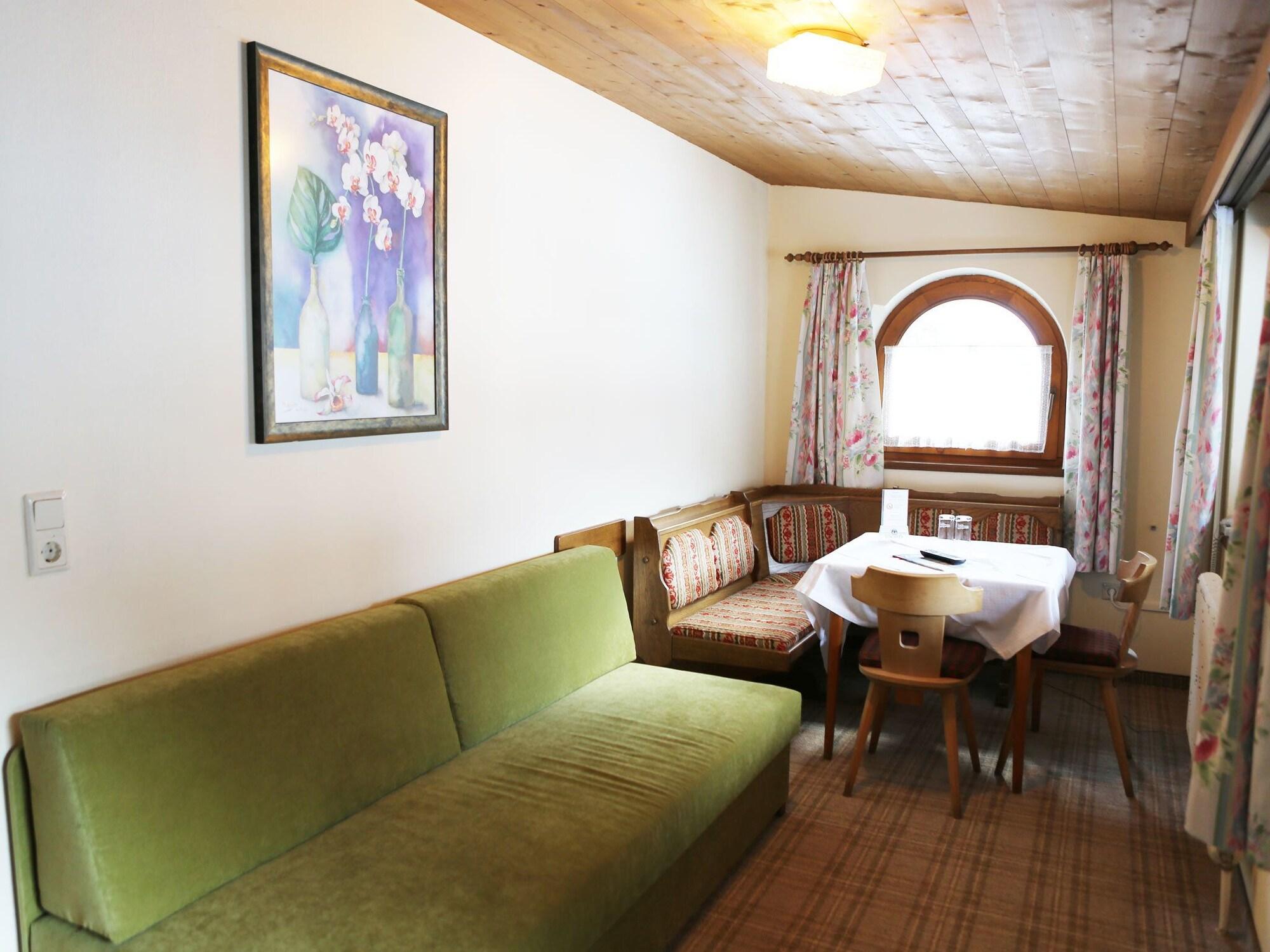 Gasthof Pension Madseiterhof 턱스 외부 사진