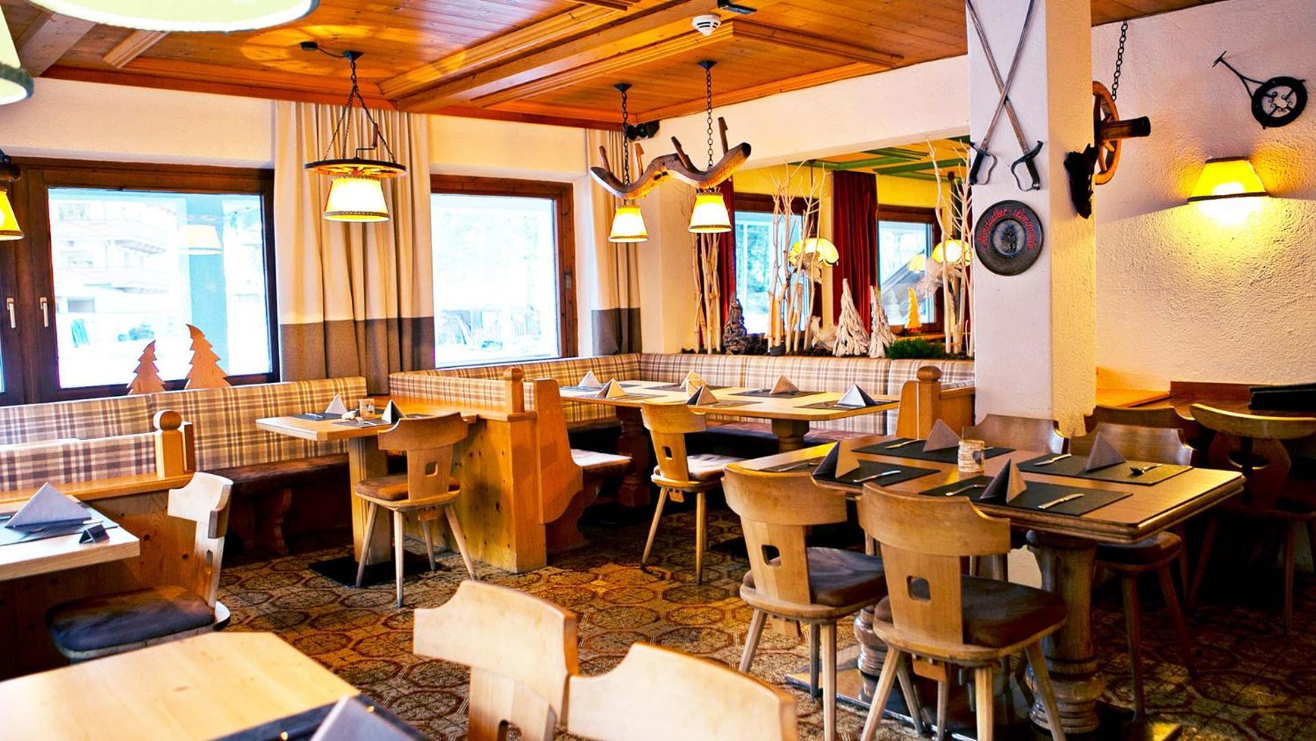 Gasthof Pension Madseiterhof 턱스 외부 사진